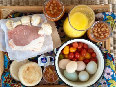 High Season Farm Luxury Self Catering Cottages offer fresh breakfast meal baskets with eggs, bacon, fresh produce and juice